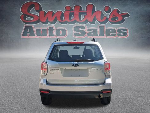 Used 2018 Subaru Forester 2.5i w/ Alloy Wheel Package AWD/4WD image 5
