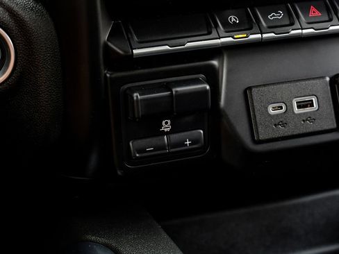 Used 2021 Chevrolet Silverado 1500 RST w/ Bed Protection Package image 25