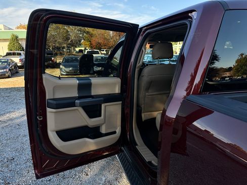 Used 2015 Ford F150 XLT w/ Equipment Group 301A Mid image 22