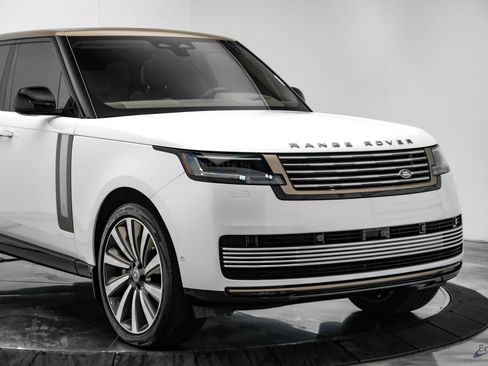 Used 2024 Land Rover Range Rover SV AWD/4WD image 27