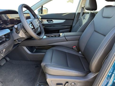 New 2026 Nissan Murano SL w/ Comfort Package AWD/4WD image 9