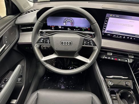 New 2026 Audi Q3 quattro 2.0T AWD/4WD image 13