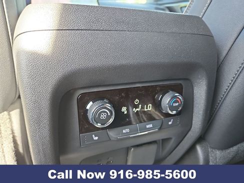 New 2026 Chevrolet Traverse High Country image 25