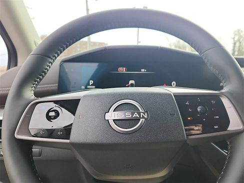 New 2026 Nissan Murano Platinum image 9