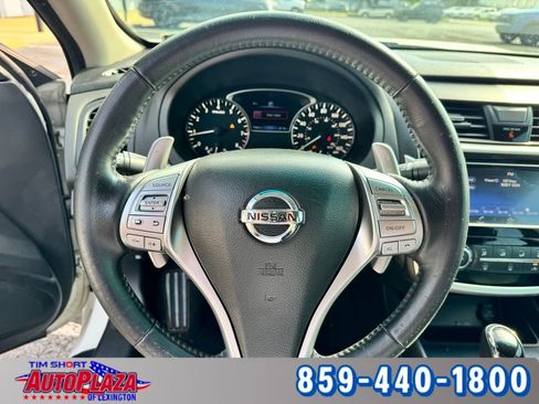 Used 2018 Nissan Altima 2.5 SR w/ SR Midnight Edition FWD image 14