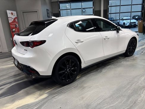 Used 2024 MAZDA MAZDA3 s image 31