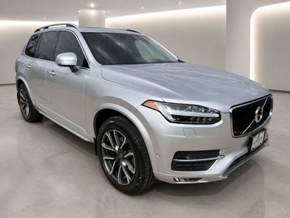 Used 2018 Volvo XC90 T6 Momentum w/ Convenience Package