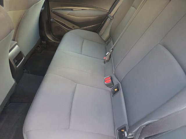 Used 2022 Toyota Corolla LE w/ Carpet Mat Package (TMS) FWD image 12
