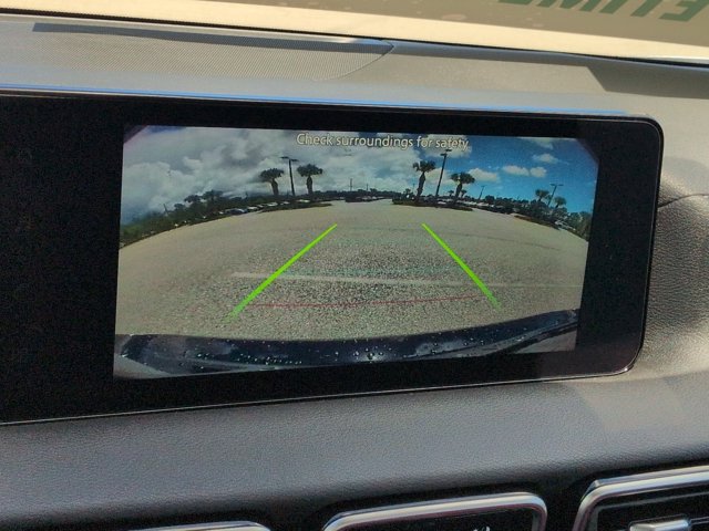 Certified 2027 Nissan Sentra SR w/ Floor Mat Package FWD image 19