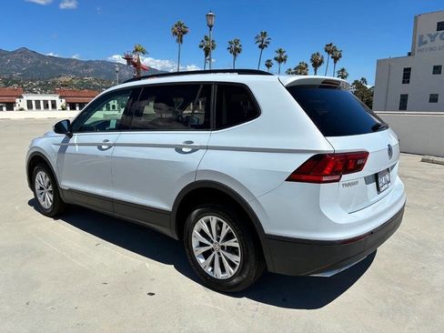 Used 2018 Volkswagen Tiguan S FWD image 12