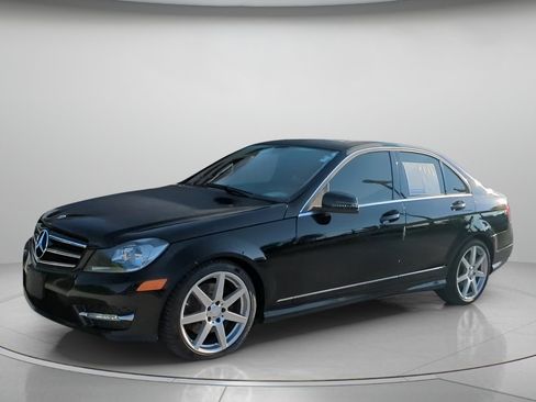 Used 2014 Mercedes-Benz C 300 4MATIC Sedan image 13
