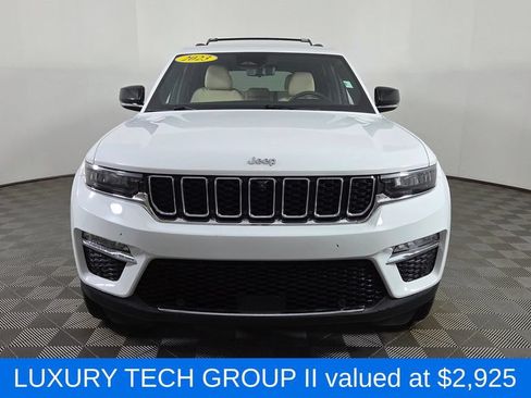 Used 2023 Jeep Grand Cherokee Limited w/ Luxury Tech Group II AWD/4WD image 2