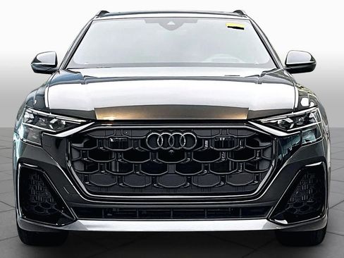 Certified 2025 Audi Q8 Prestige w/ Prestige Package AWD/4WD image 4