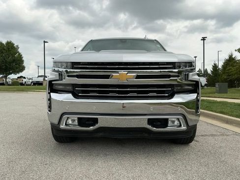 Used 2019 Chevrolet Silverado 1500 LTZ w/ LTZ Premium Package AWD/4WD image 8