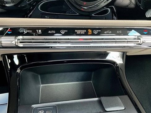 Certified 2023 Mercedes-Benz CLA 250 4MATIC image 18