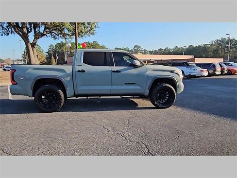 Used 2024 Toyota Tundra Limited image 34