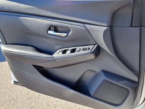 Used 2022 Nissan Sentra SV image 20