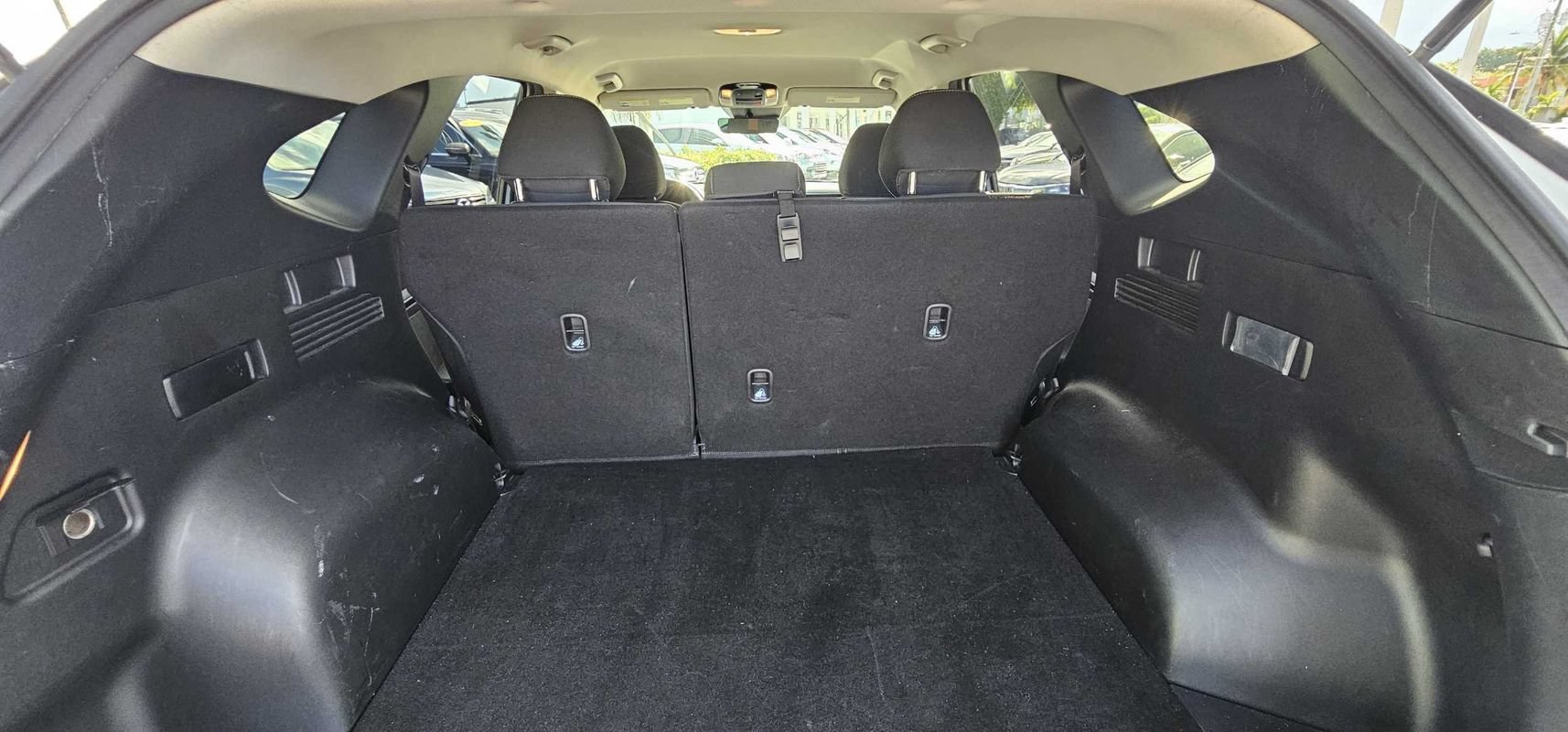 Used 2022 Hyundai Tucson SEL FWD image 16