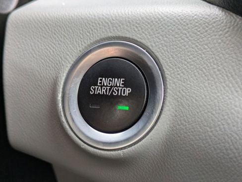 Used 2019 GMC Terrain SLT image 27