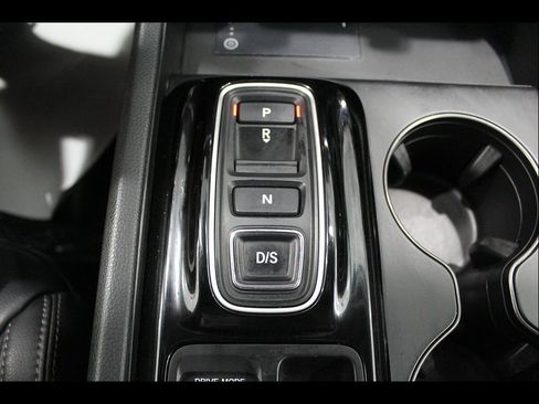 Certified 2025 Honda Pilot EX-L image 32