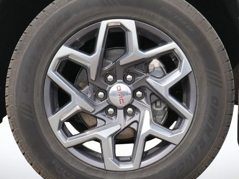 Used 2023 GMC Sierra 1500 SLT w/ SLT Premium Package image 17