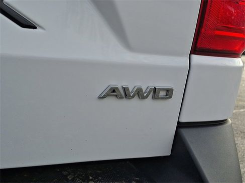 Used 2023 Ford Maverick Lariat w/ Lariat Luxury Package image 28