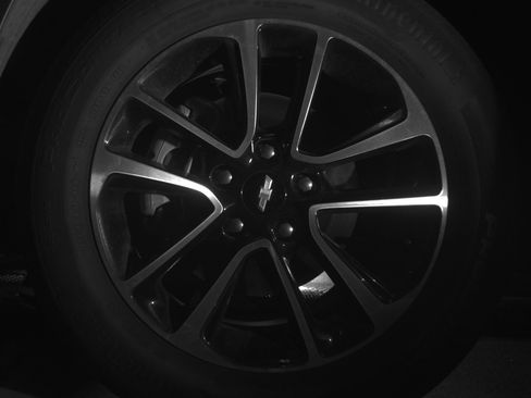 Used 2025 Chevrolet TrailBlazer LT image 12