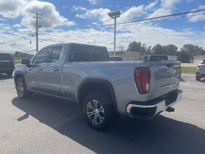 Used 2023 GMC Sierra 1500 SLE RWD image 5