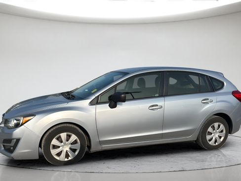 Used 2015 Subaru Impreza 2.0i AWD/4WD image 10