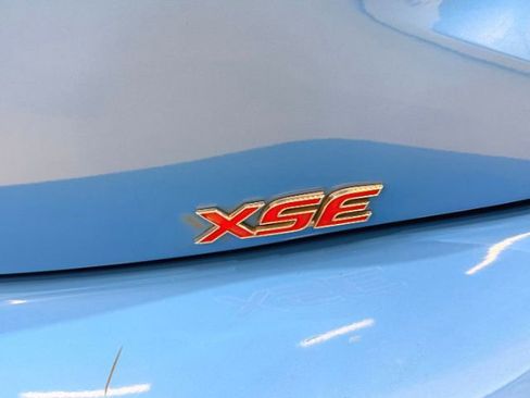 Used 2019 Toyota Corolla XSE image 14