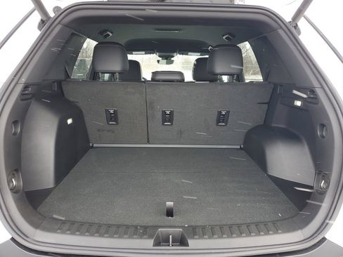 Certified 2025 Chevrolet Equinox LT w/ Convenience Package II image 31