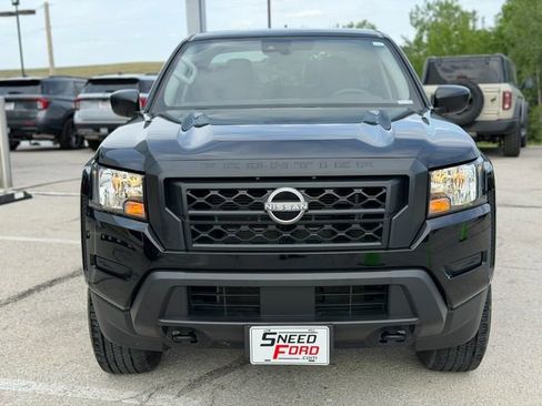 Used 2022 Nissan Frontier S w/ Technology Package AWD/4WD image 2