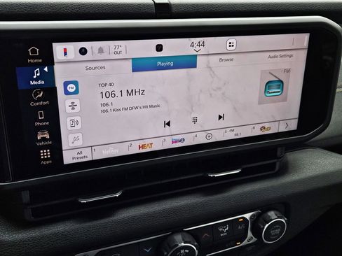 New 2026 Jeep Gladiator Sport image 17