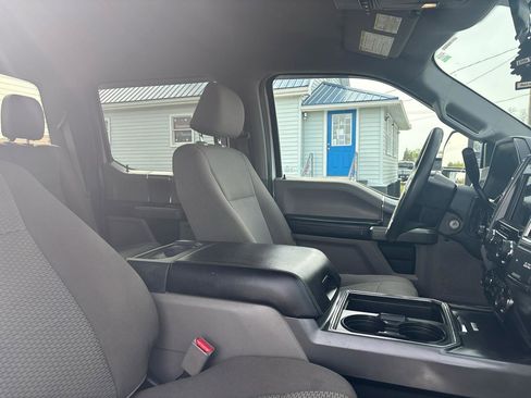 Used 2017 Ford F250 XLT w/ XLT Premium Package AWD/4WD image 25