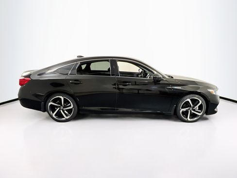 Used 2022 Honda Accord Sport image 4
