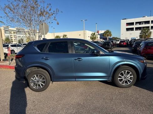 Used 2024 MAZDA CX-5 AWD 2.5 S w/ Select Package image 2