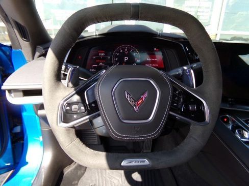 Used 2025 Chevrolet Corvette Z06 w/ Z07 Performance Package RWD image 22