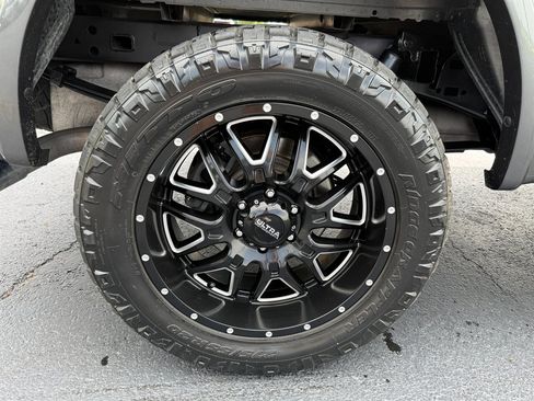 Used 2017 Ford F150 XLT w/ Equipment Group 302A Luxury image 23