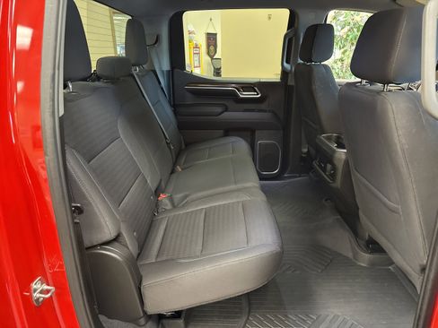 Used 2022 Chevrolet Silverado 1500 RST AWD/4WD image 20