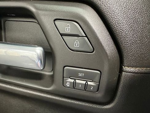 Used 2019 GMC Sierra 1500 AT4 w/ AT4 Premium Package image 21