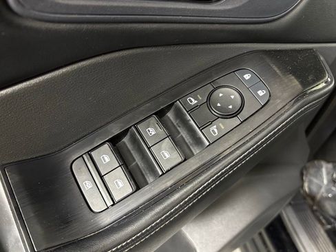Used 2024 Nissan Rogue SV FWD image 15