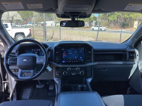 Used 2024 Ford F150 XLT w/ Mobile Office Package image 8