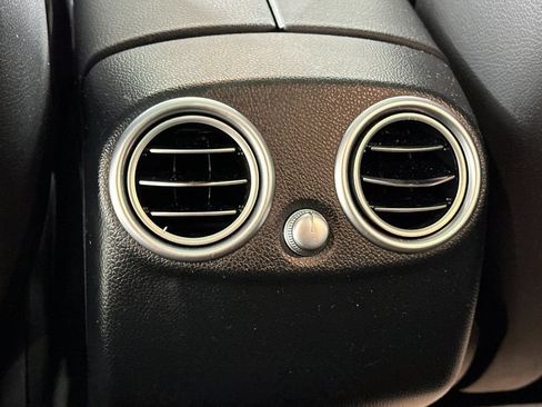 Certified 2022 Mercedes-Benz GLC 300 4MATIC image 15