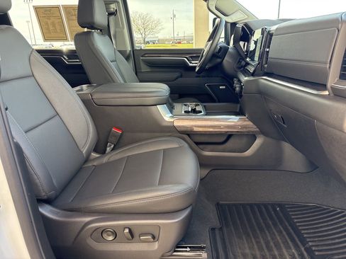 Used 2026 Chevrolet Silverado 2500 LTZ w/ LTZ Premium Texas Edition image 21