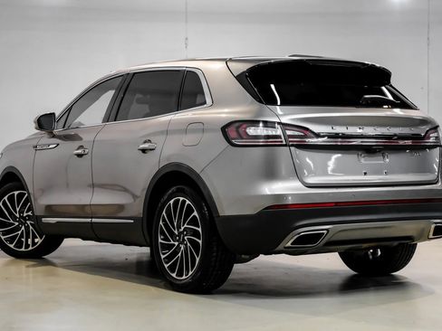 Used 2019 Lincoln Nautilus Reserve image 17