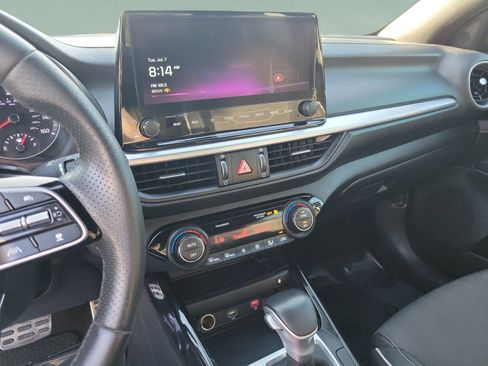Used 2024 Kia Forte GT-Line w/ GT-Line Premium Package FWD image 23