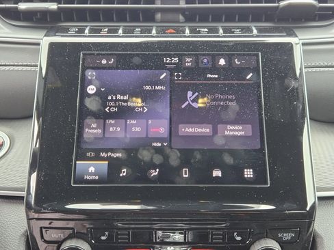 New 2025 Jeep Grand Cherokee L Altitude image 17