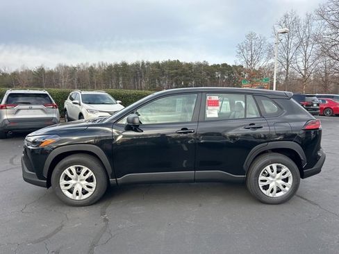 New 2026 Toyota Corolla Cross L image 9