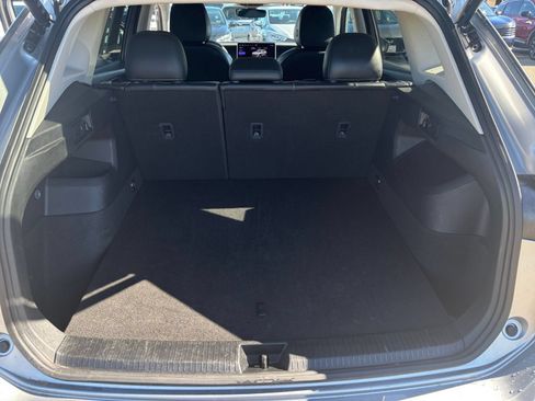 Used 2026 Volkswagen Tiguan SE AWD/4WD image 29