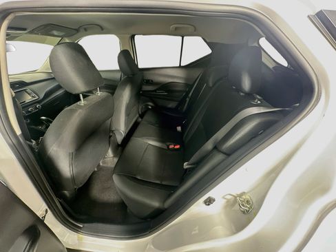 Used 2025 Nissan Kicks Play S FWD image 28